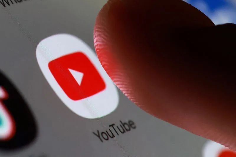 CEO do YouTube rejeita acordo da Meta e destaca segurança interna